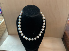 Pearl Necklace, Carrie Rhea
