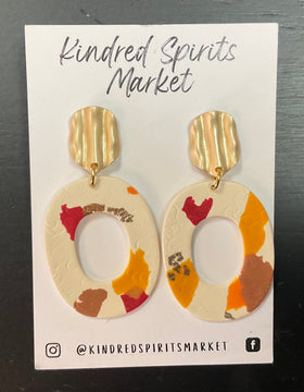 Kindred Spirits Market Earrings Style 646