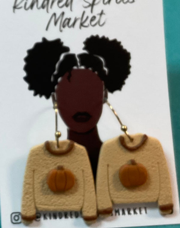 Kindred Spirits Market Earrings Style 1084 - Fall sweater with pumpkin