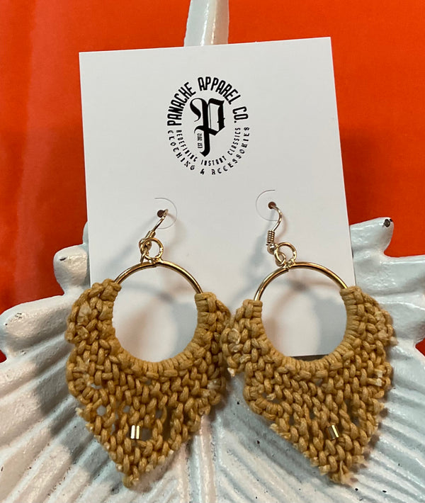 Macrame teardrop earrings