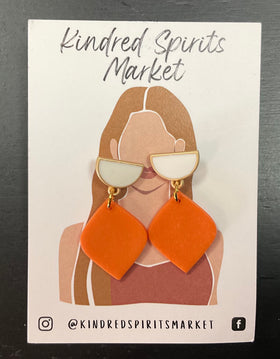 Kindred Spirits Market Earrings Style 650