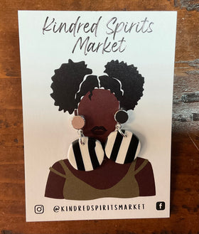 Kindred Spirits Market Earrings Style 1212- Black and White Stripes
