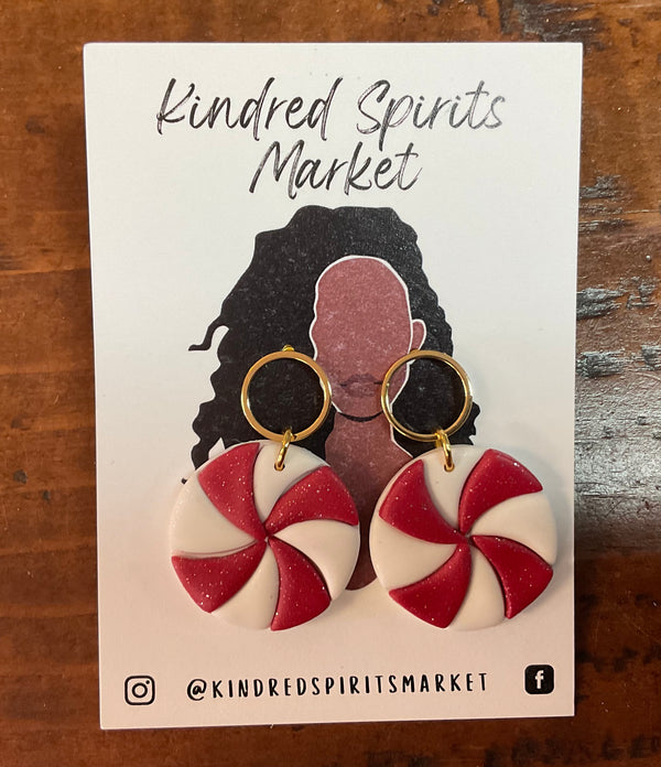 Kindred Spirits Market Earrings Style 1201 - Jilly's Socks 'n Such