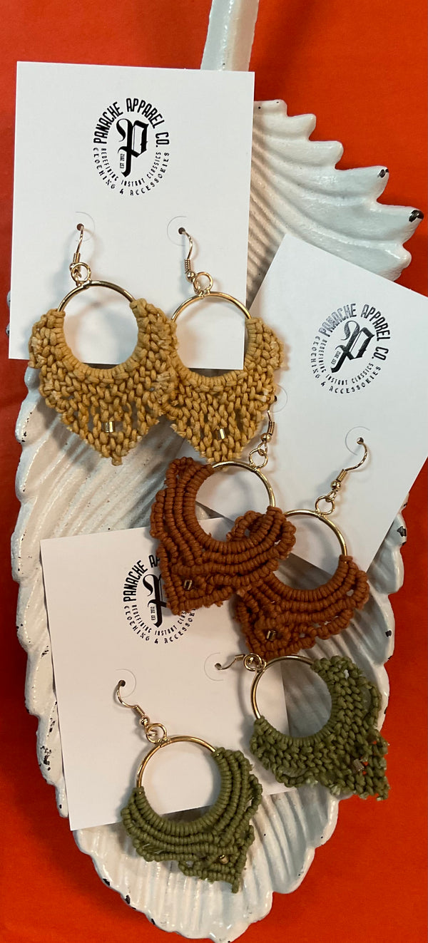 Macrame teardrop earrings