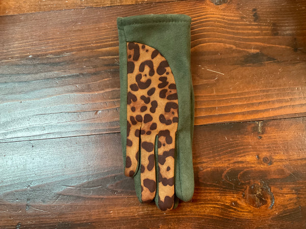 Coco + Carmen Olive and leopard print Touchscreen Gloves