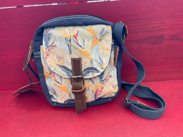 Sun N Sand Tropical Crossbody - Jilly's Socks 'n Such