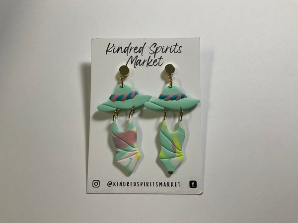 Kindred Spirits Market Earrings - swimsuit and hat - 843 - Jilly's Socks 'n Such