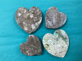 Heart rock Alabaster