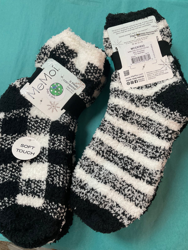 Women’s MeMoi Black & White Fuzzy Socks, 3- pack - Jilly's Socks 'n Such