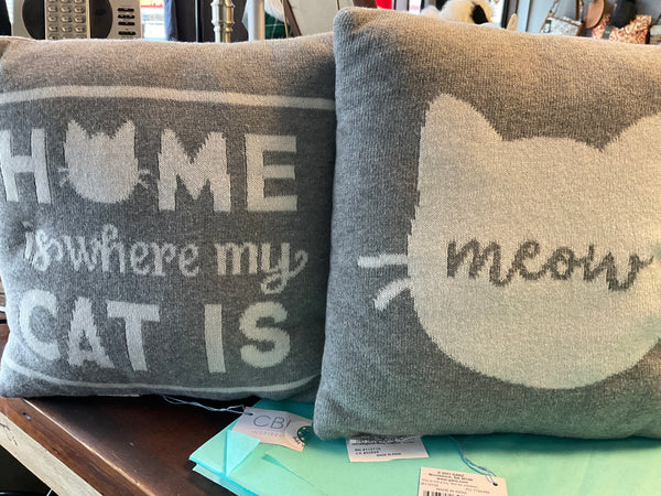 Meow pillow, home is where the cat is - Jilly's Socks 'n Such