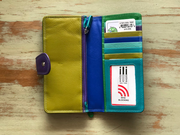 ILI Wallet - Assorted Colors - Jilly's Socks 'n Such