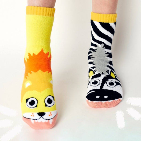 Pals Mismatched Kid’s Grip Socks- Lion & Zebra - Jilly's Socks 'n Such